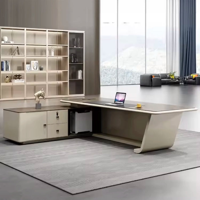 Arcadia Escritorio de oficina en casa ejecutivo todo en uno de tamaño mediano, color beige, madera de roble, en forma de L, con cajones y almacenamiento, gestión de cables y puertos de carga en el escritorio